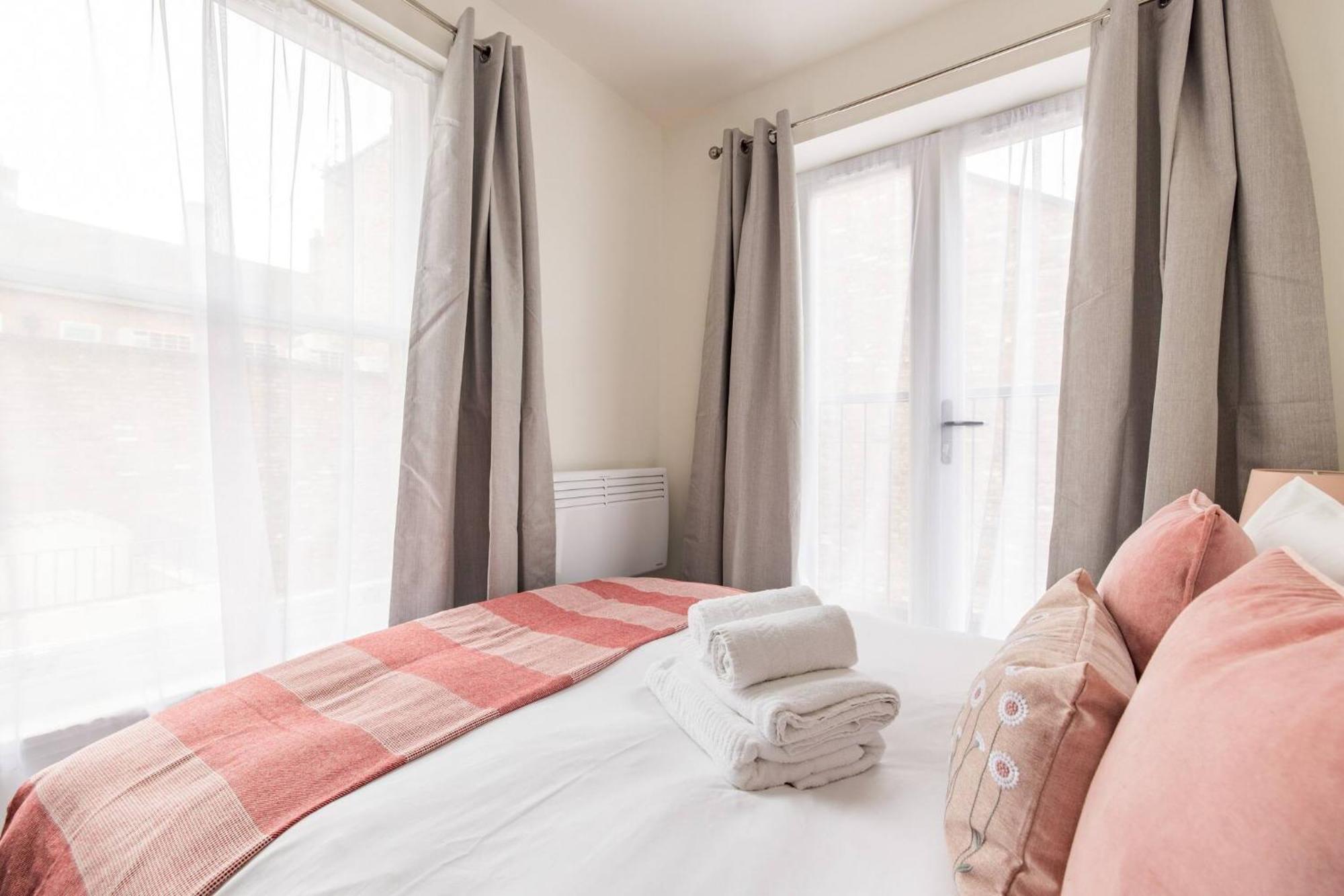 Wild Roses Serviced Apartments - Chelsea Лондон Экстерьер фото