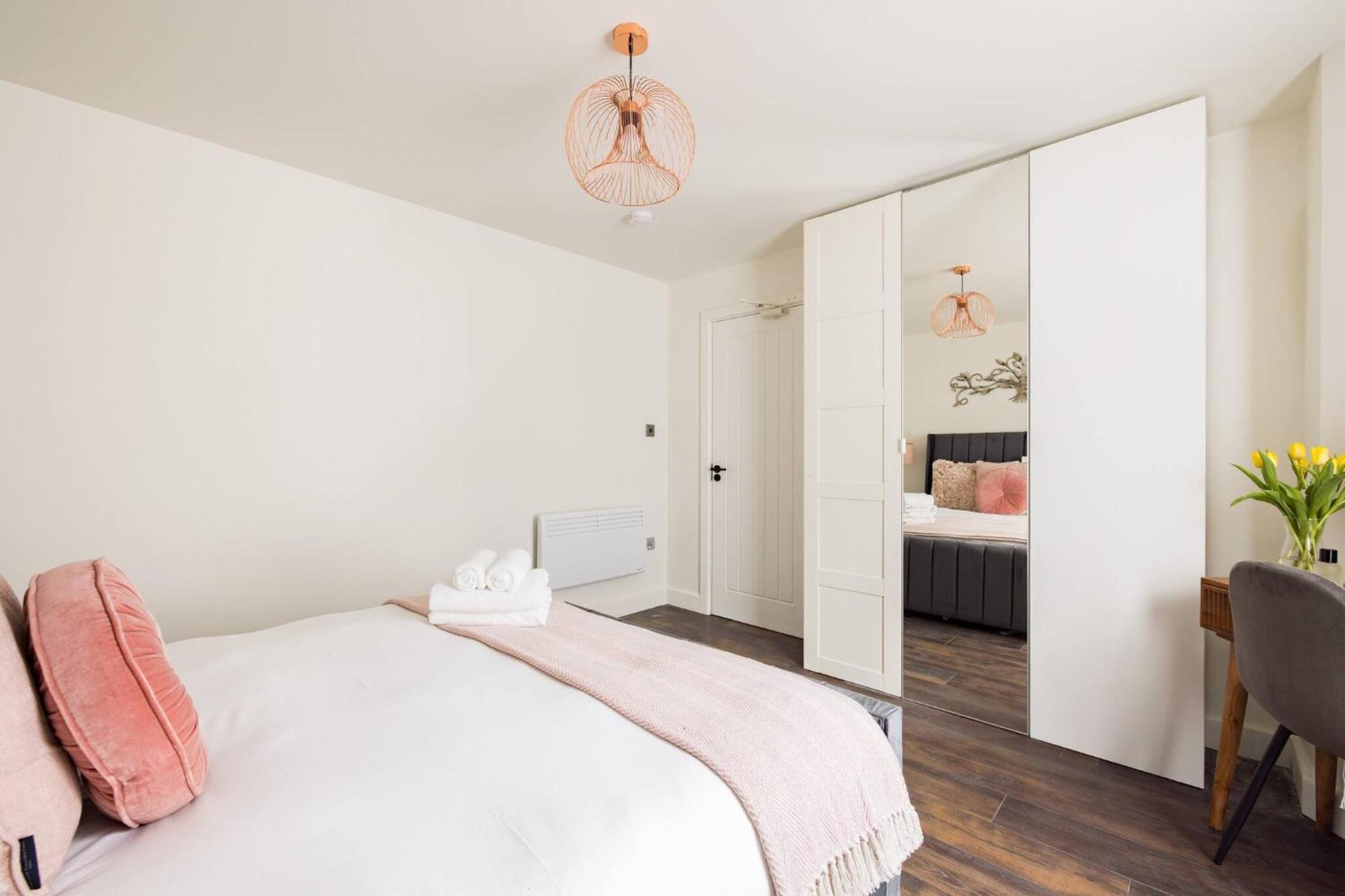 Wild Roses Serviced Apartments - Chelsea Лондон Экстерьер фото