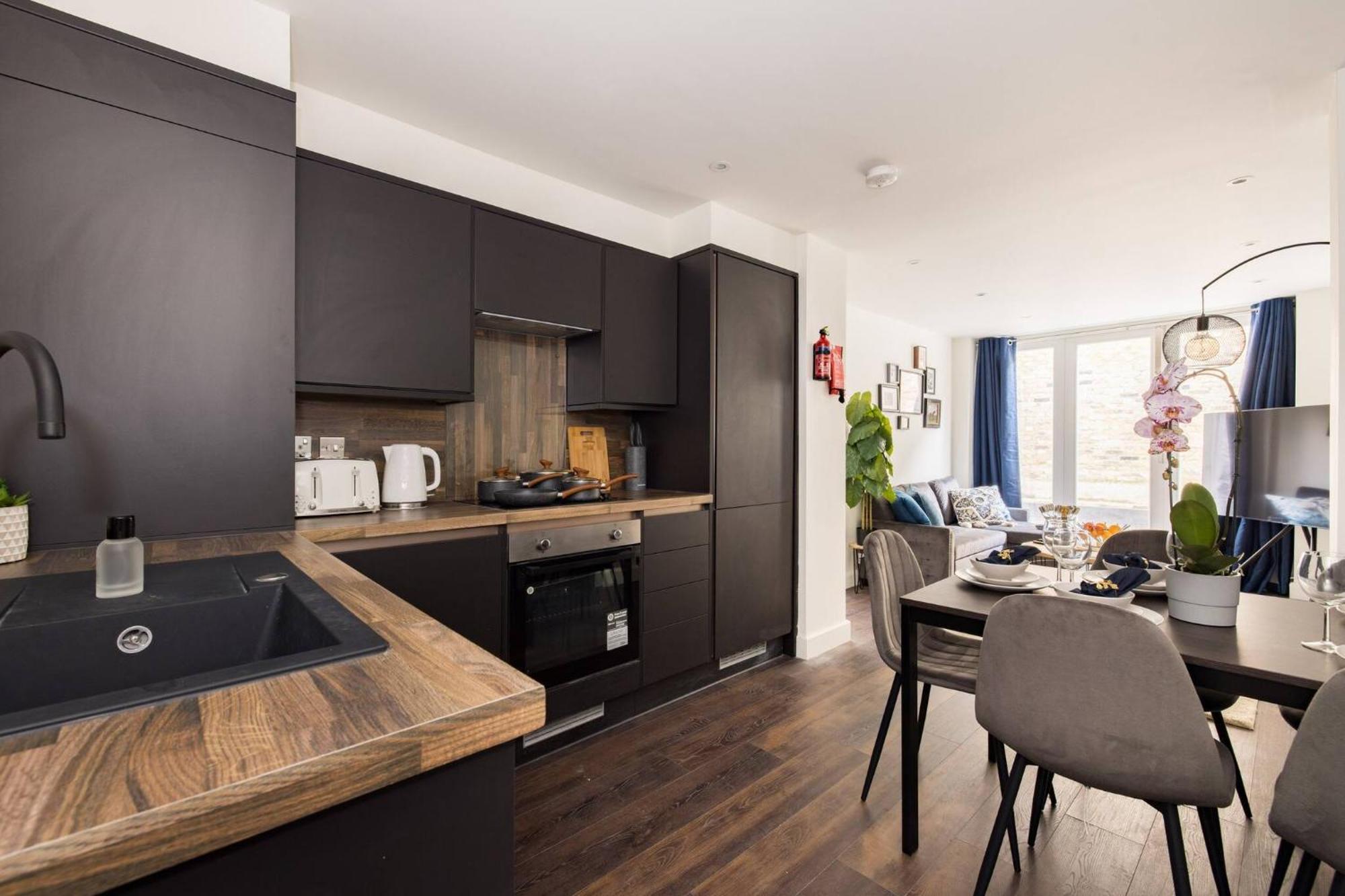 Wild Roses Serviced Apartments - Chelsea Лондон Экстерьер фото