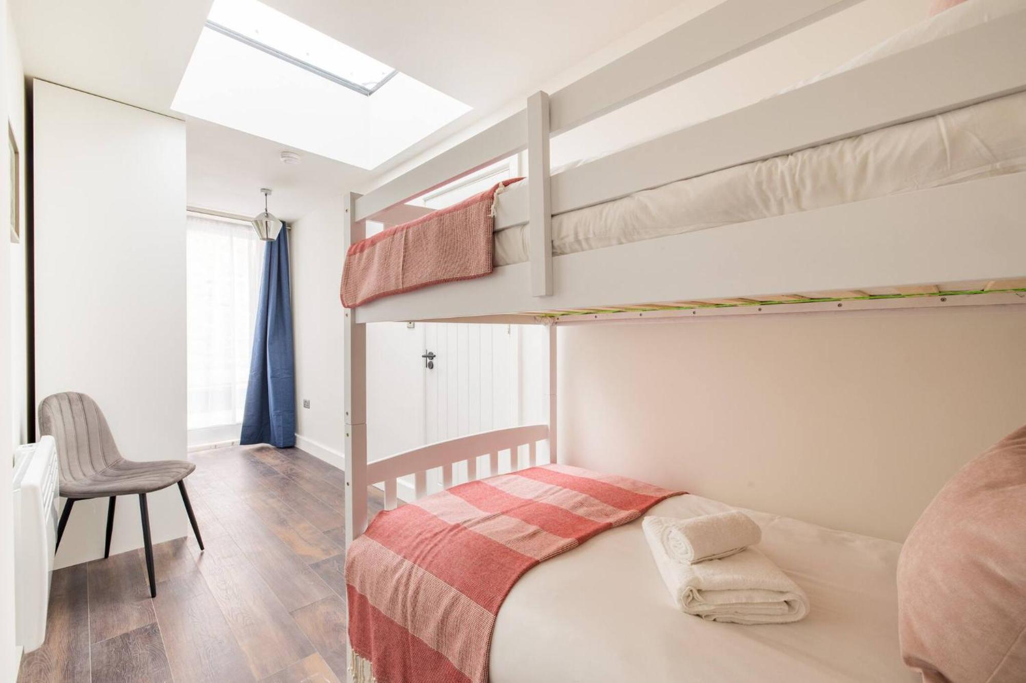 Wild Roses Serviced Apartments - Chelsea Лондон Экстерьер фото