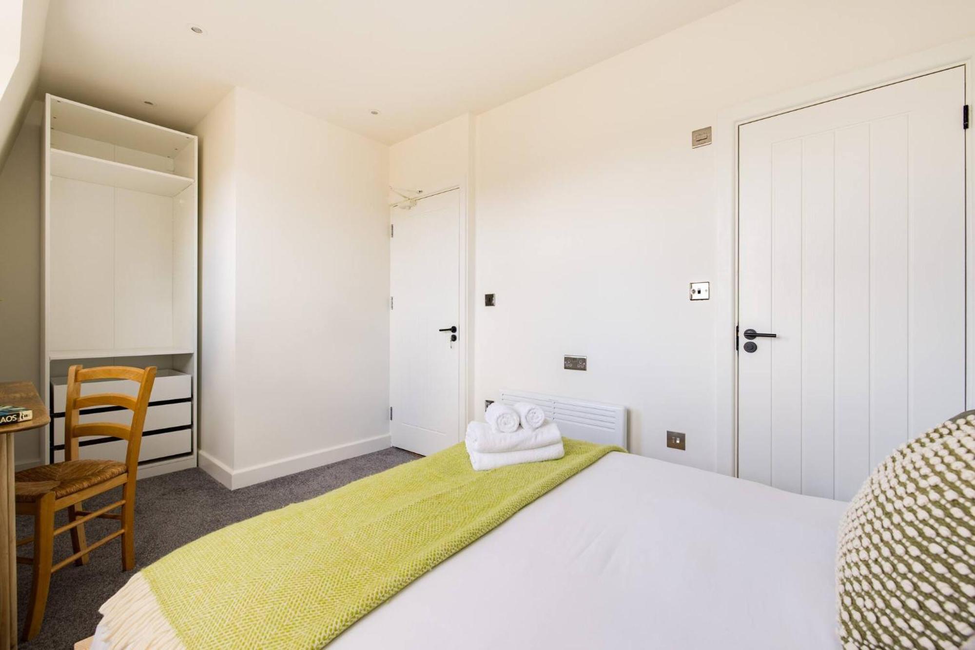 Wild Roses Serviced Apartments - Chelsea Лондон Экстерьер фото