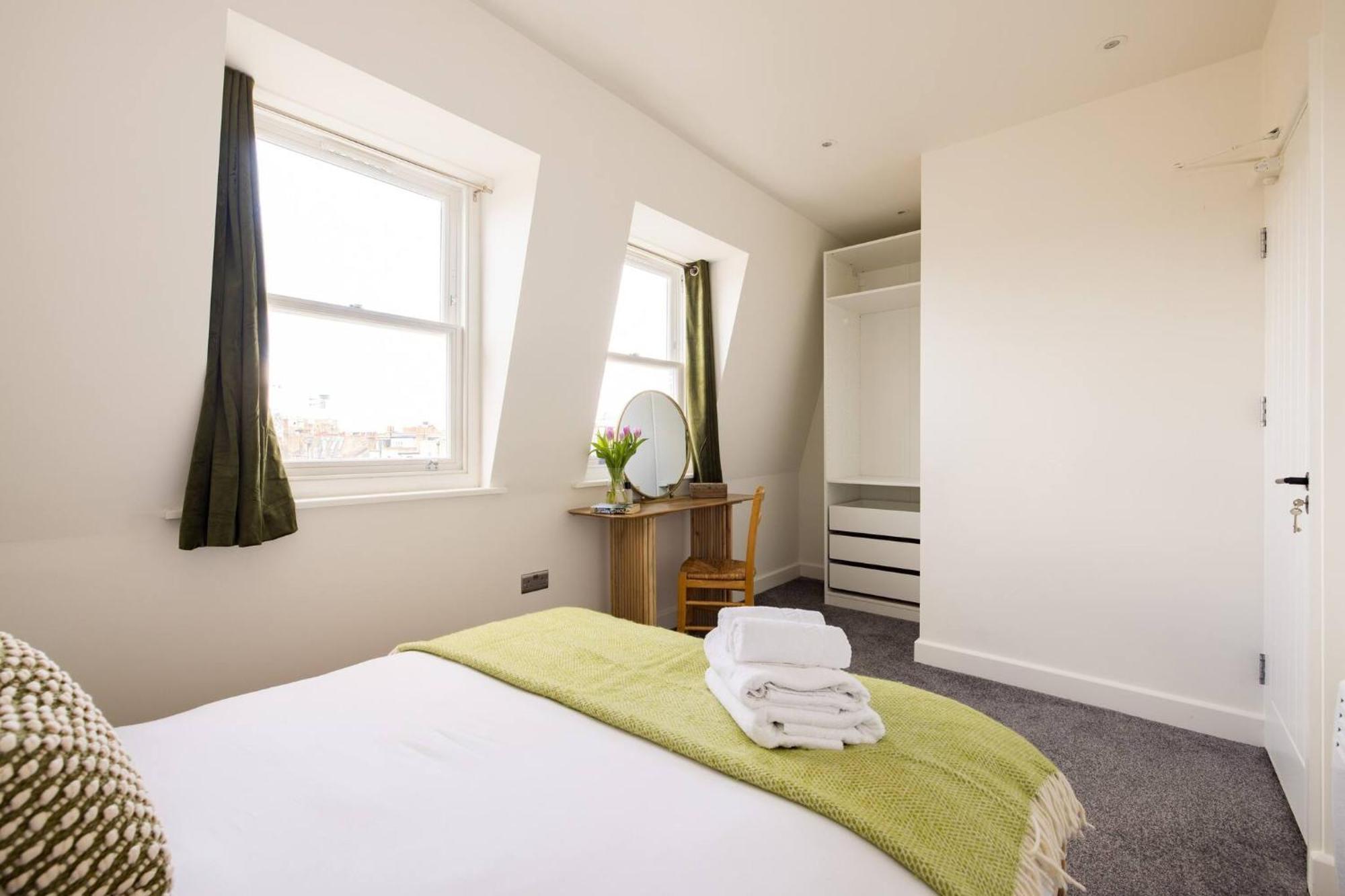 Wild Roses Serviced Apartments - Chelsea Лондон Экстерьер фото