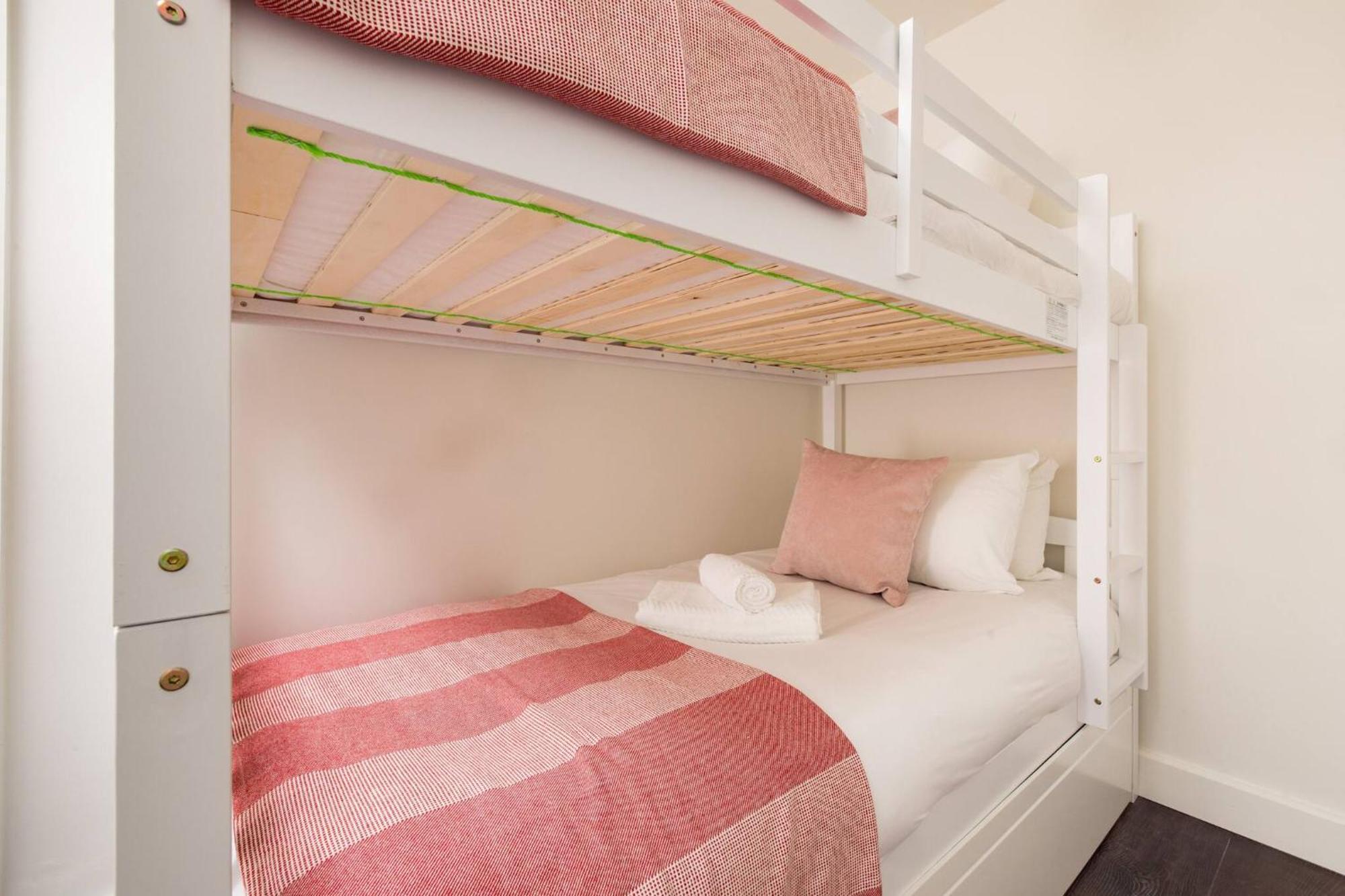 Wild Roses Serviced Apartments - Chelsea Лондон Экстерьер фото
