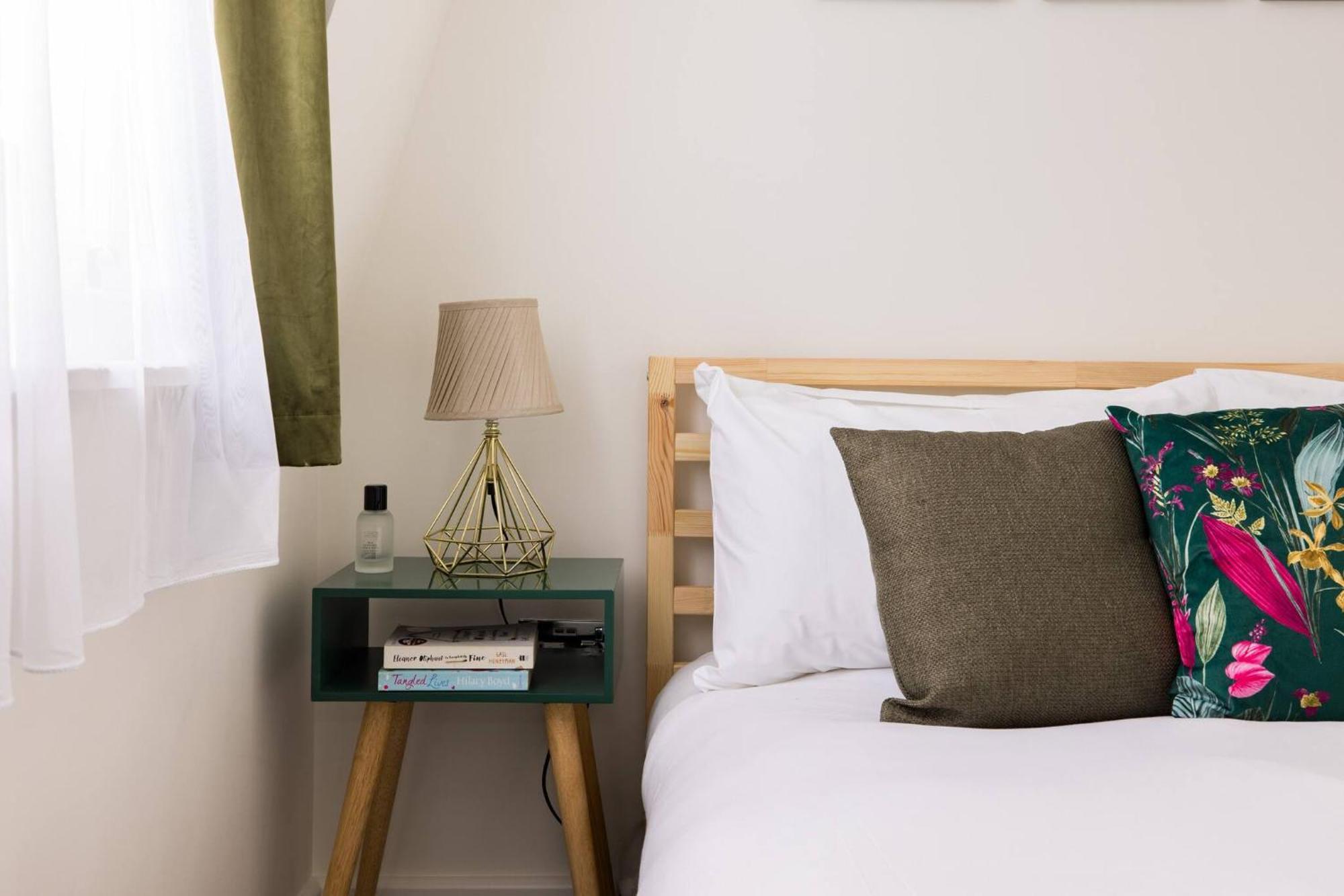 Wild Roses Serviced Apartments - Chelsea Лондон Экстерьер фото