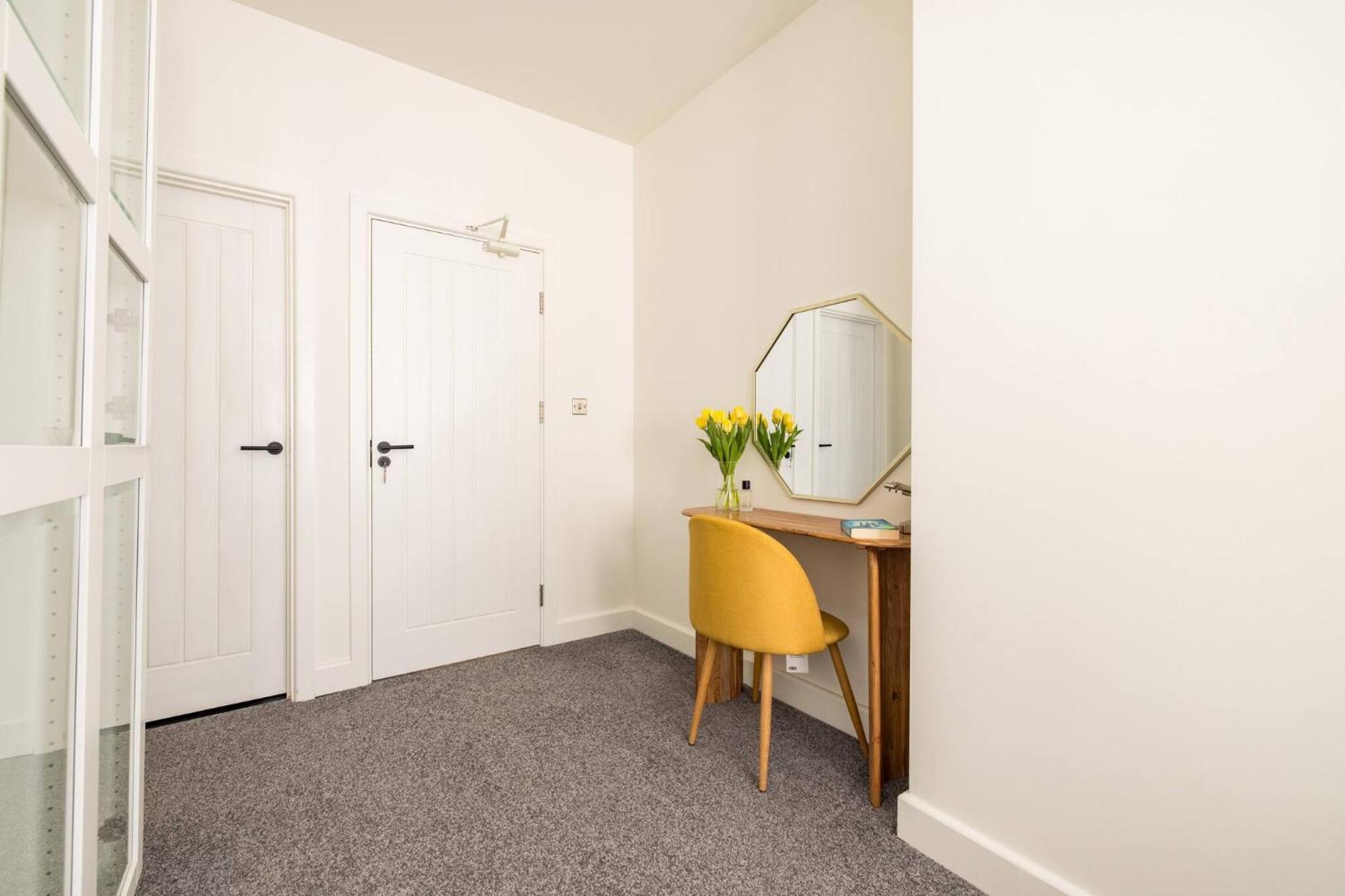 Wild Roses Serviced Apartments - Chelsea Лондон Экстерьер фото