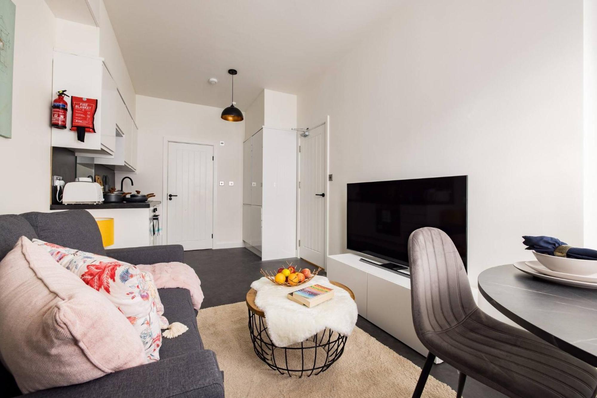 Wild Roses Serviced Apartments - Chelsea Лондон Экстерьер фото
